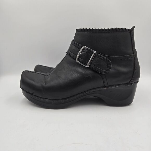 SANITA WOMENS BLACK LEATHER ANKLE BOOTS Size 38 (US Size 7.5 - 8) Ankle Zip Y2K - Picture 1 of 12
